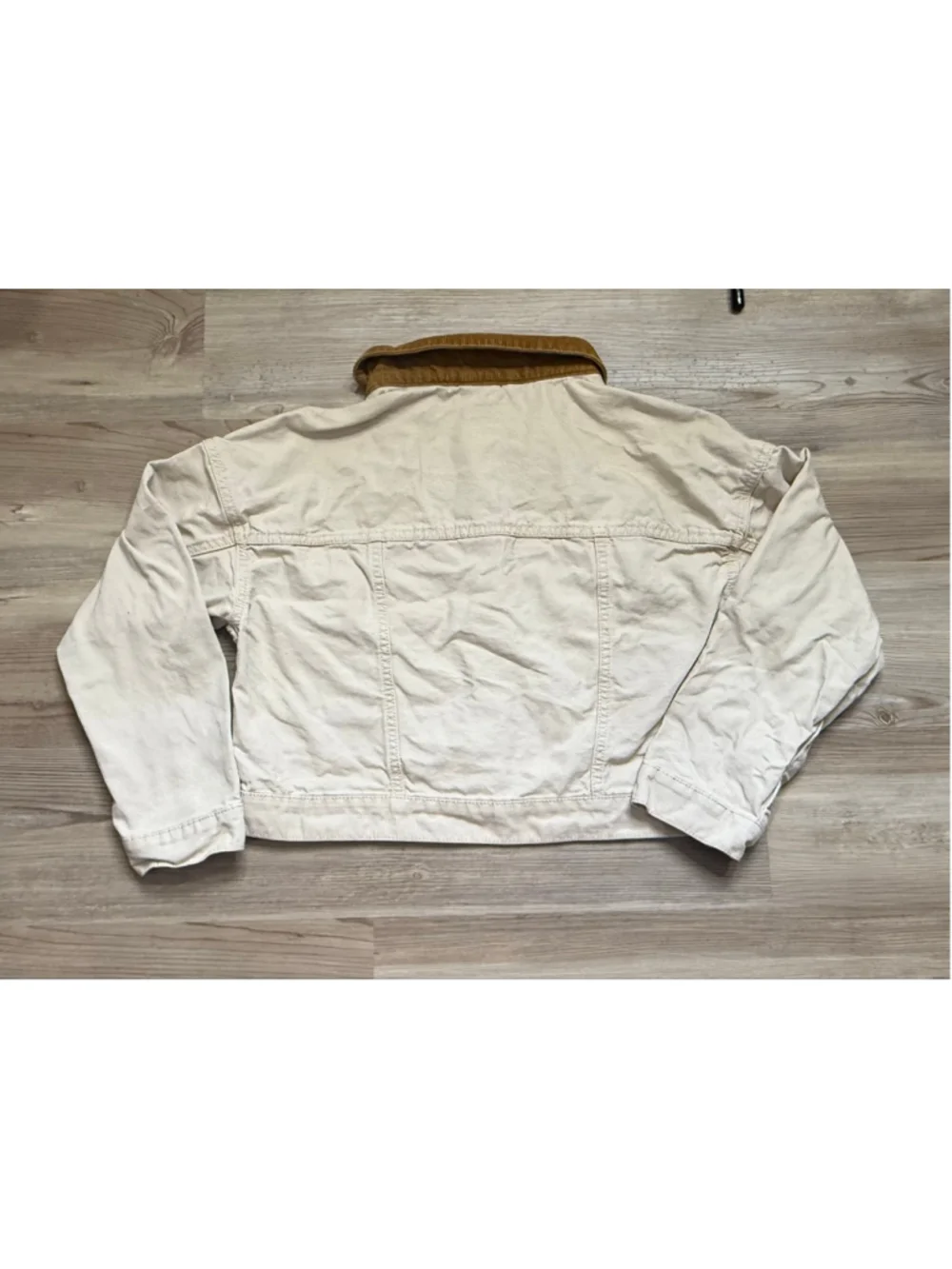 Girls Cropped khaki jacket from Weekend Academy sz 10/12